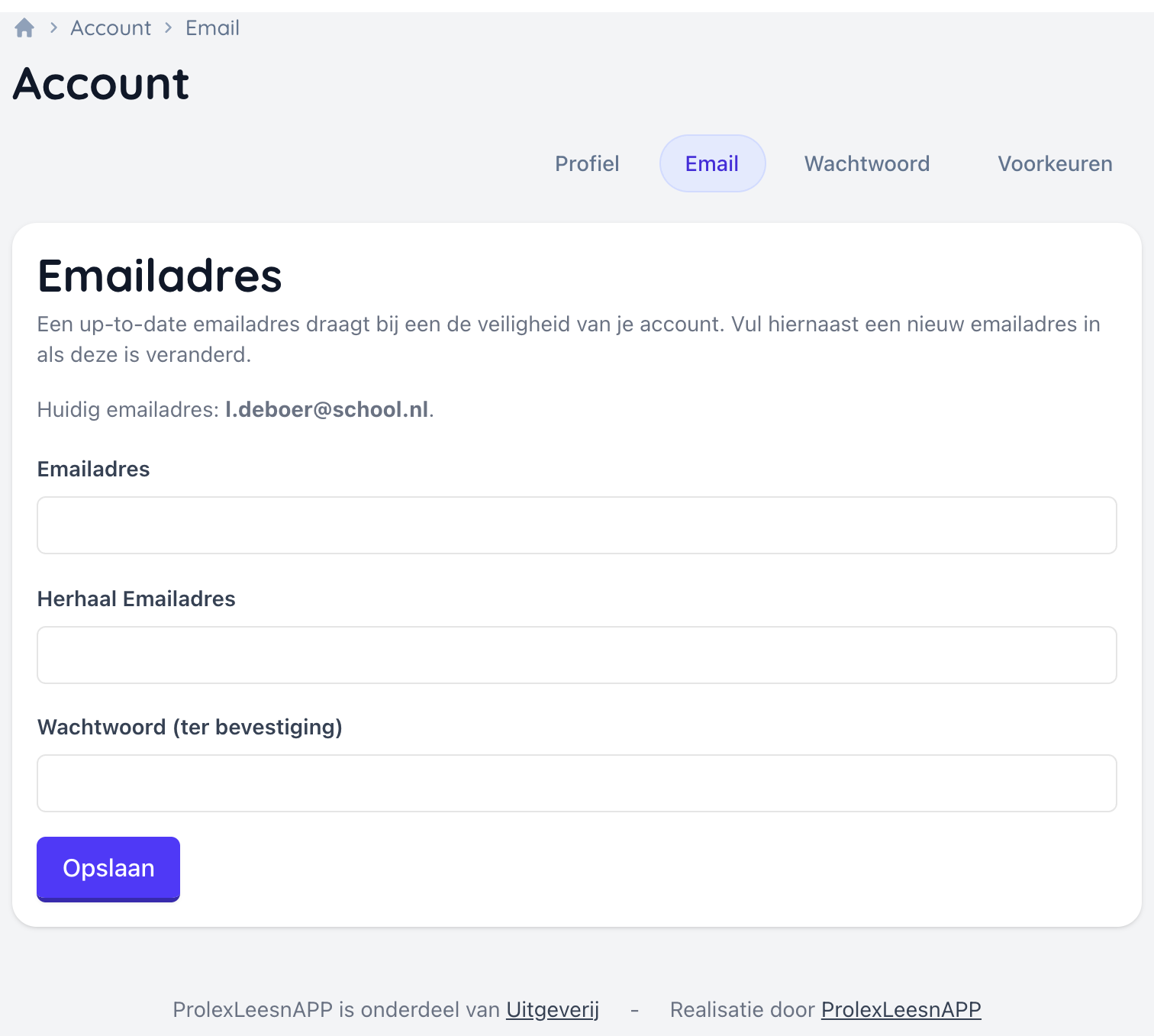 Het tabblad Email met invoervelden voor het nieuwe e-mailadres en wachtwoordbevestiging